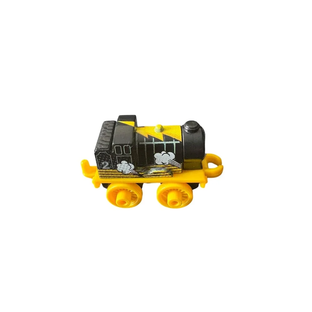 Thomas & Friends Minis Victor #51 Black Yellow Mini Train Engine Mattel 2014